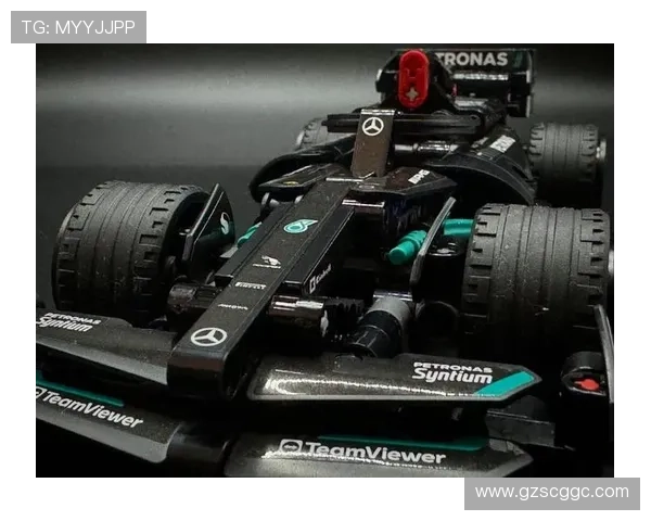 你可以坐上驾驶座! F1赛车乐高模型开放参观 你可以坐上驾驶座! F1赛车乐高模型开放参观